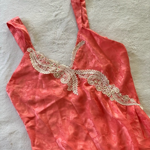 Vintage 80's Victorias Secret Gold Label Coral Peach and Lace Nightie Slip Dress - Picture 4 of 7